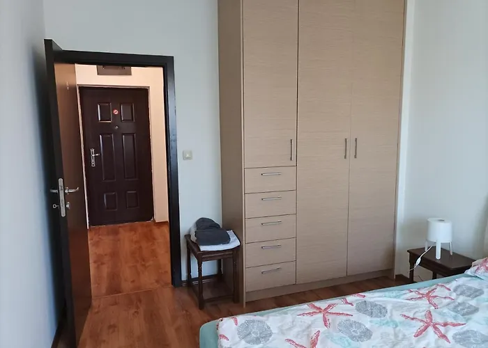 Detelina Apartament *